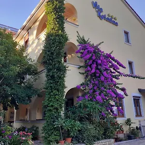 3* Couette-café Kristina
